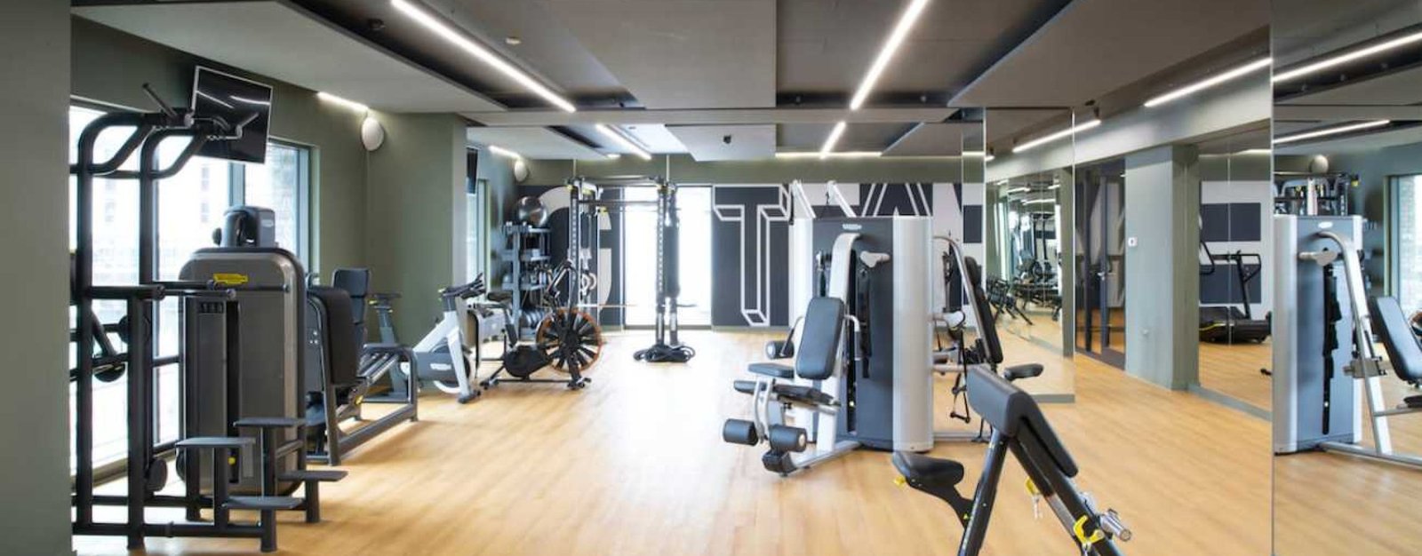 LRMotive8_Blackhorse_Mills